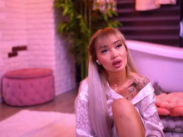 SashaFerrera on BongaCams