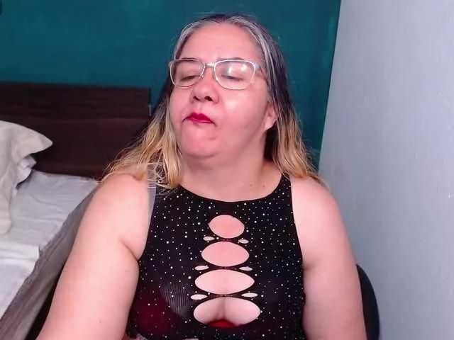 scarlett-dubois