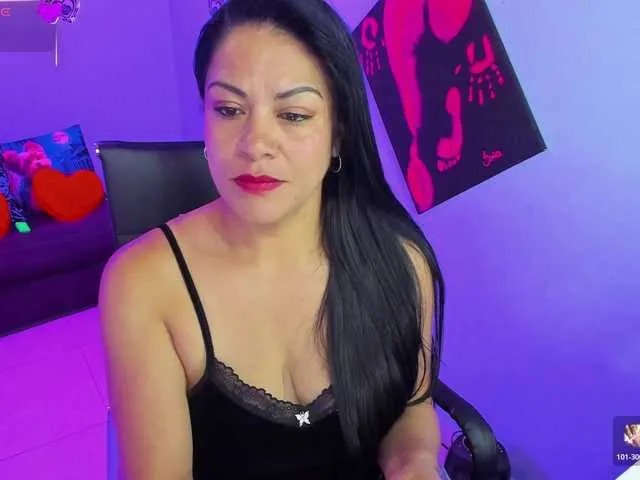 SkaterGal on BongaCams