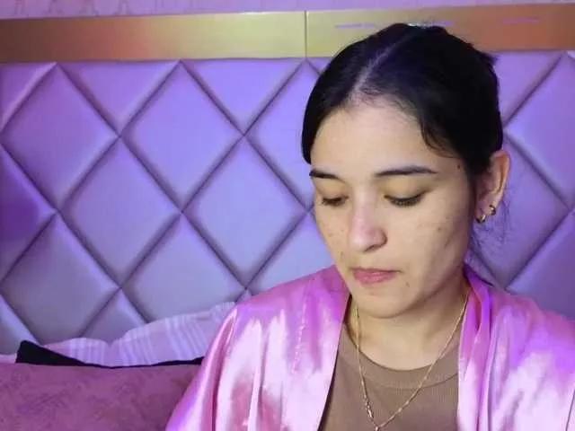 SophieeJacobs on BongaCams