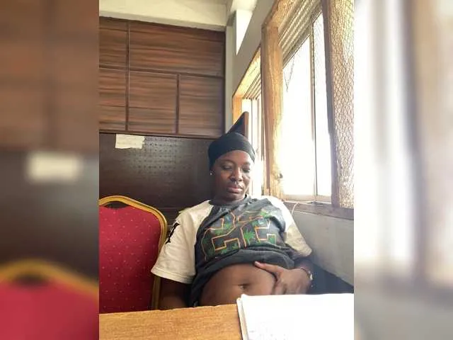 Sweetbellea — Welcome to my room #ebony #domi wet my bed#token