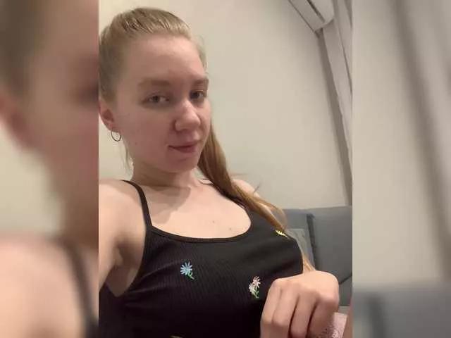 Freechat Vita-min-4ik on BongaCams