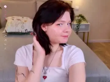 _honeymary — GOAL:blow kissHey, I'm Melissa! New here! Help me put the 15 fingers up #shy #teen #lovense #18 #cute [3 tokens remaining]