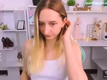 _ri_na_ on Chaturbate 