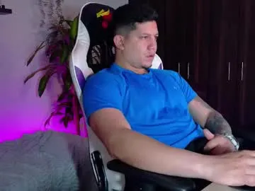 Chaturbate _robertobaggio is Freechat _robertobaggio — bro! lets jerk off and make my dick cum #cum #muscle #young #lovense #bigcock #latino