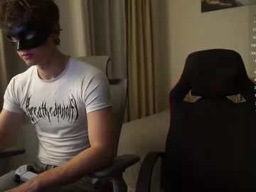 adam_21cm on Chaturbate 