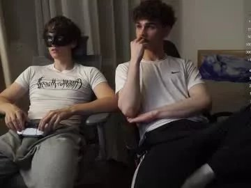 adam_21cm on Chaturbate 