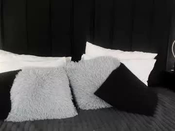 adeelinee on Chaturbate 