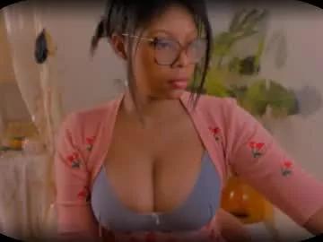 bellablakes18 on Chaturbate 