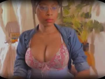 bellablakes18 on Chaturbate 