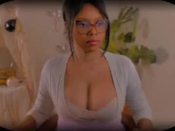 bellablakes18 on Chaturbate 