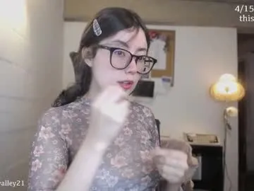 cherrybunny21 — Make me horny while I read. GOAL: strip tease [444 tokens left] #hairy #tender #spit #student #young #lovense #tiny #18