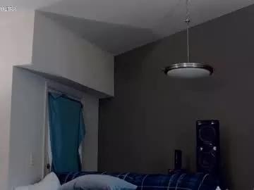 dilldough405 from Chaturbate