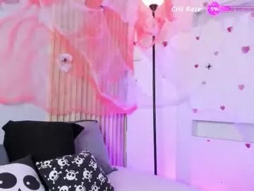 emmaclark_1 on Chaturbate 