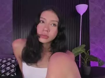 emmaclark_1 on Chaturbate 