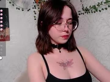 emmae__ on Chaturbate 