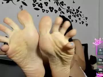 Freechat emysweetfeet95 on Chaturbate
