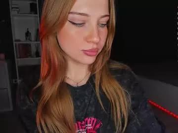 eviesapphire on Chaturbate 