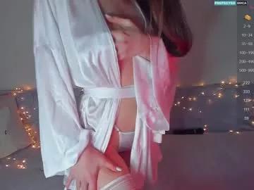 eviesapphire on Chaturbate 