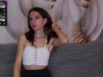 hailey_peach