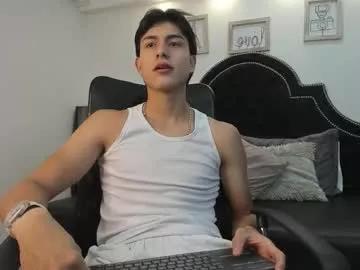 Freechat landercruz on Chaturbate