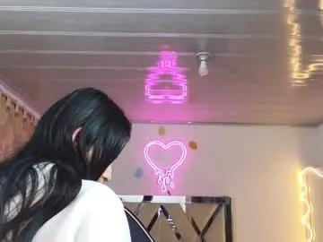 laylafoxy_tay on Chaturbate 