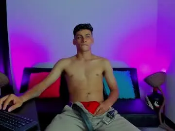 max_wild01 — CUM SHOW   #lovense #bigcock #bigass #young #muscle [4997 tokens left]