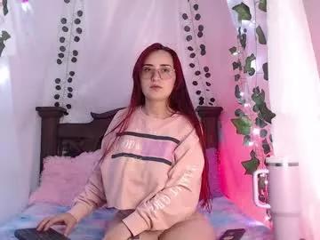 mollylewis18 on Chaturbate 