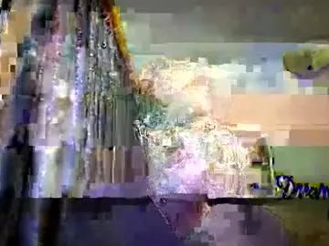 moms_little_monster on Chaturbate 