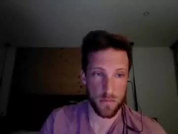 moms_little_monster on Chaturbate 