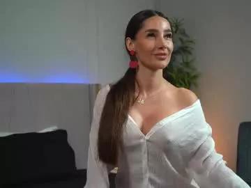 Private myriamfox_ on Chaturbate