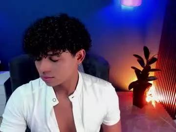 Freechat noah_smith04 on Chaturbate