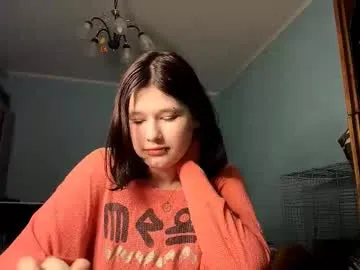 ollieflusche — Im new here guys! dont be rude pls! GOAL Spin around, show my outfit Hi, my name is Emily, I'm 18yo and #new #shy #18 #bigass #bigboobs [25 tokens remaining]