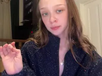 onlykitty_chillhere — slappy ass with doggy pose! NEW FAN CLUB MEMBERS HAVE GIFT FROM ME!!!  #skinny #shy #new #cute #18 [299 tokens remaining]