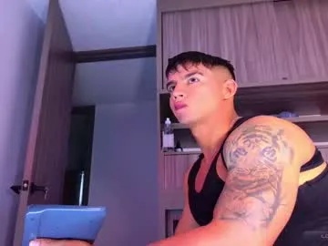 Freechat oskar_ford21 on Chaturbate