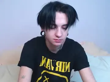 raytaylorr — GOAL: for a good start [50 tokens remaining] Hey)Let's meet and chat  #tomboy #ftm #lesbian #bigclit #hair