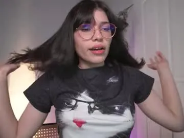 Private sadelune on Chaturbate