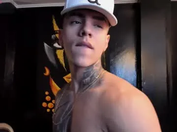 salvatore_damore — GOAL: Sexy Dance [45 tokens remaining] bienvenidos a mi living room show cum en public [1000 tokens] #18 #bigcock #bigass #lovense #muscle