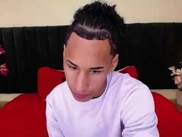 soft_attraction on Chaturbate