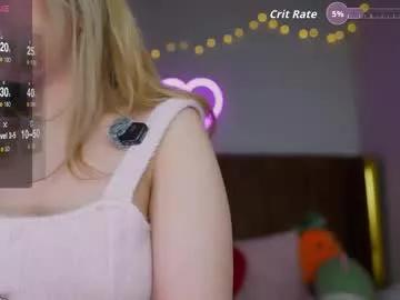 sophialaxx from Chaturbate