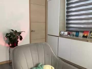 sweettaaron from Chaturbate