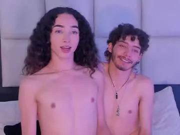 tiny_thomm on Chaturbate