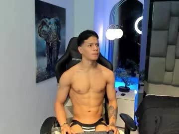 Freechat tony_petrov on Chaturbate