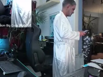 topalphaboss on Chaturbate