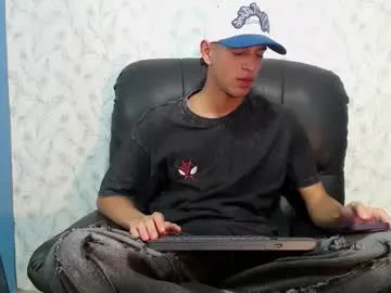 tyler_rodriguez — GOAL: Slap ass 3 times [10 tokens remaining] Welcome to my room! Pvt is Open and LUSH ON!! #new #gay #latino #bigcock #young