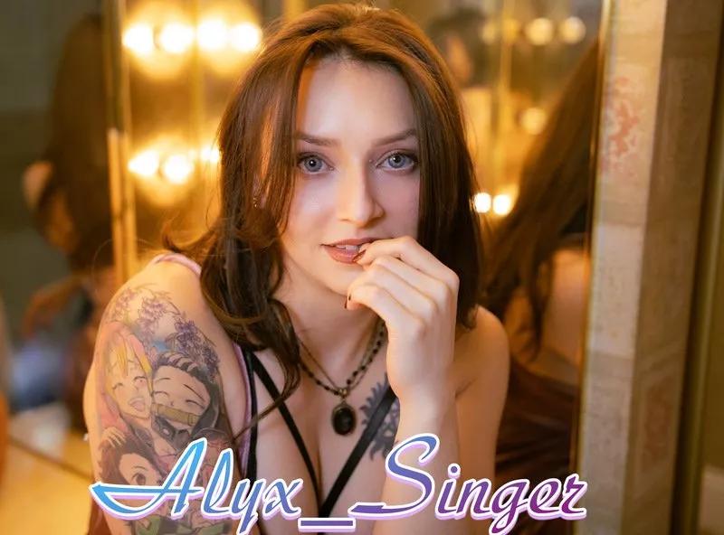 Alyx_Singer