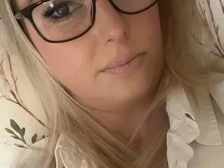 British_babe_jade
