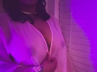 JadeNextDoor