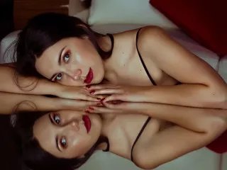 MiiaReed on Streamate 