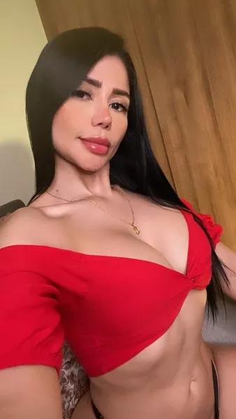 Molly_hott